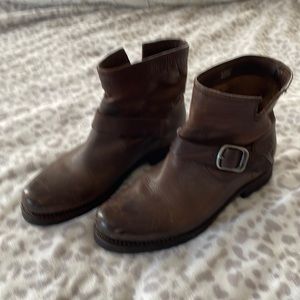 Leather Veronica Frye ankle boots